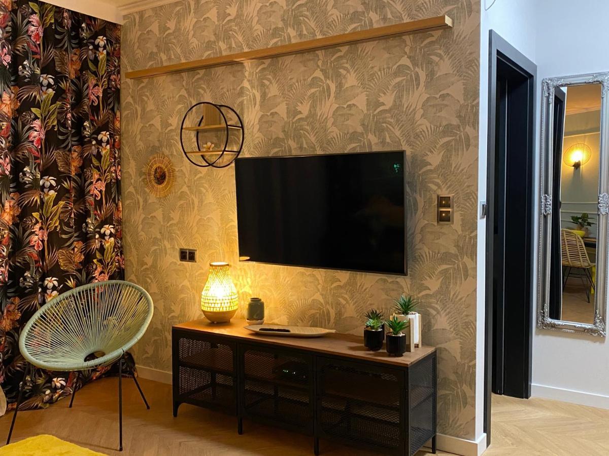 The Urban Jungle - Apartment Garaz Podziemny Kielce Esterno foto